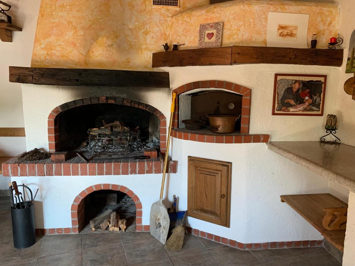 Maison d'hôtes Skerlj Wine Estate à Tomaj Extérieur photo